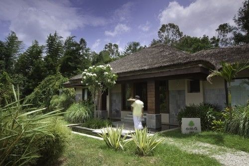 The Serai Kabini Begūr Екстериор снимка